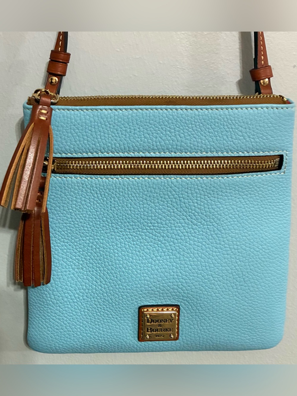 Dooney & Bourke Caribbean Blue Pebble Leather Crossbody Double Tassel Trim - Picture 2 of 12